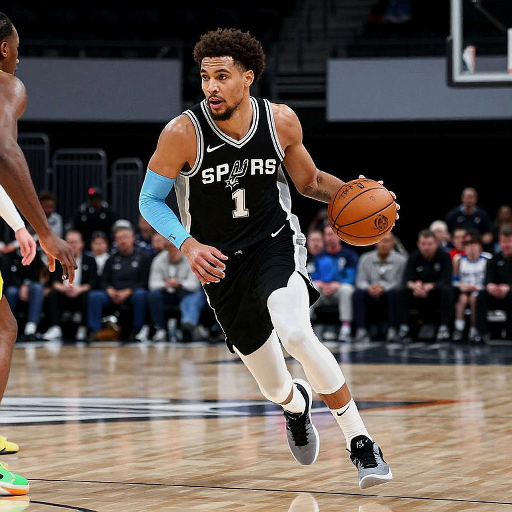 Amen Thompson ký hợp đồng gia hạn 5 năm trị giá 208 triệu USD với Houston Rockets: Củng cố vị thế trụ cột hai chiều của cầu thủ trẻ