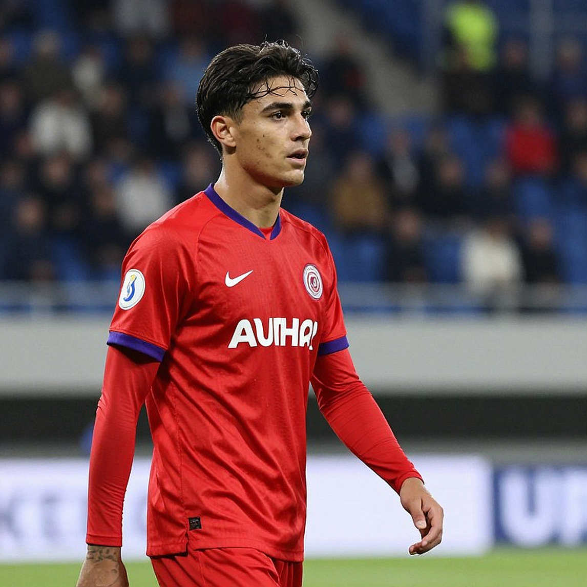 Anthony Gordon và cú chạm bóng đầu tiên: Khi tốc độ Premier League phải cúi đầu trước trí tuệ La Liga Anthony Gordon và cú chạm bóng đầu tiên: Khi tốc độ Premier League phải cúi đầu trước trí tuệ La Liga