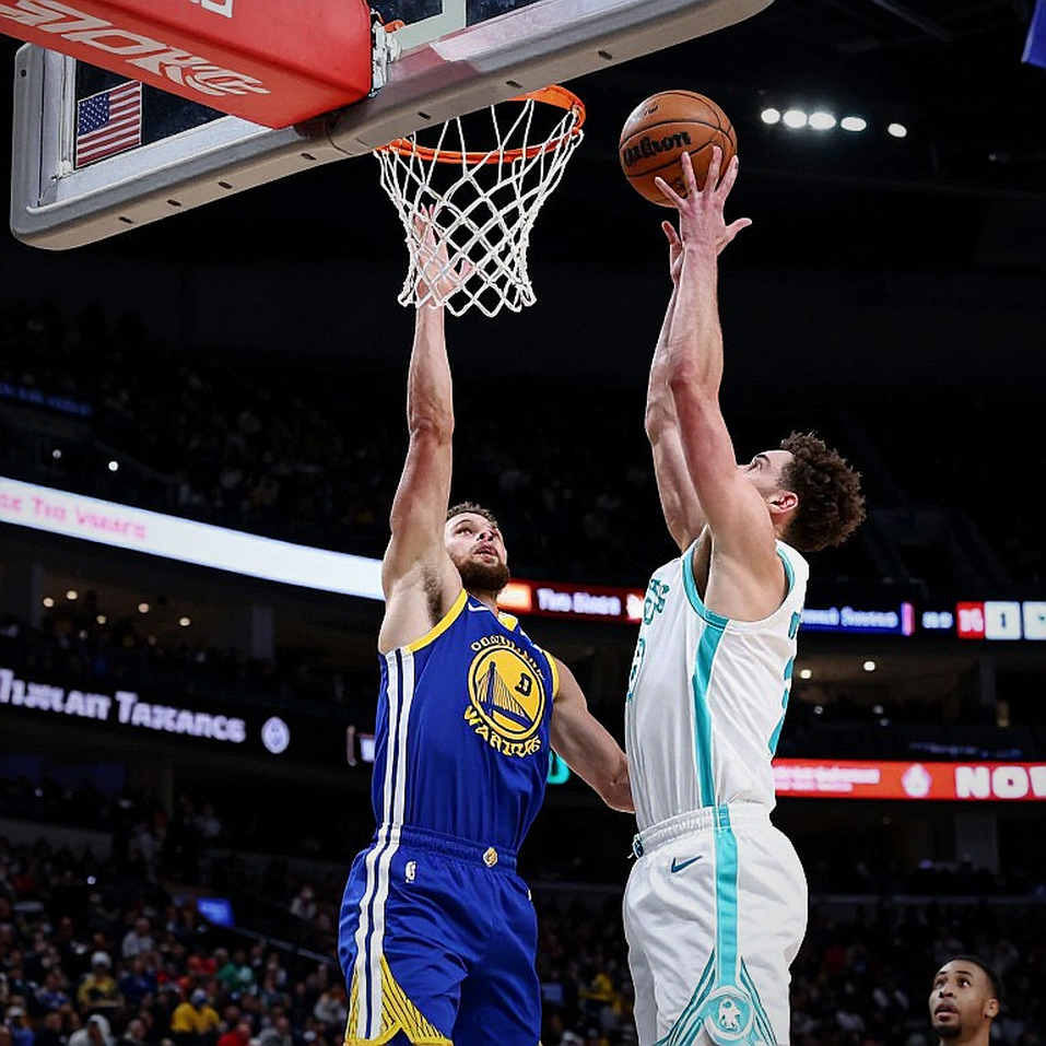 Valanciunas tỏa sáng trong chiến thắng giao hữu thứ hai của Zalgiris: Tín hiệu thật hay chỉ là màn khởi động?